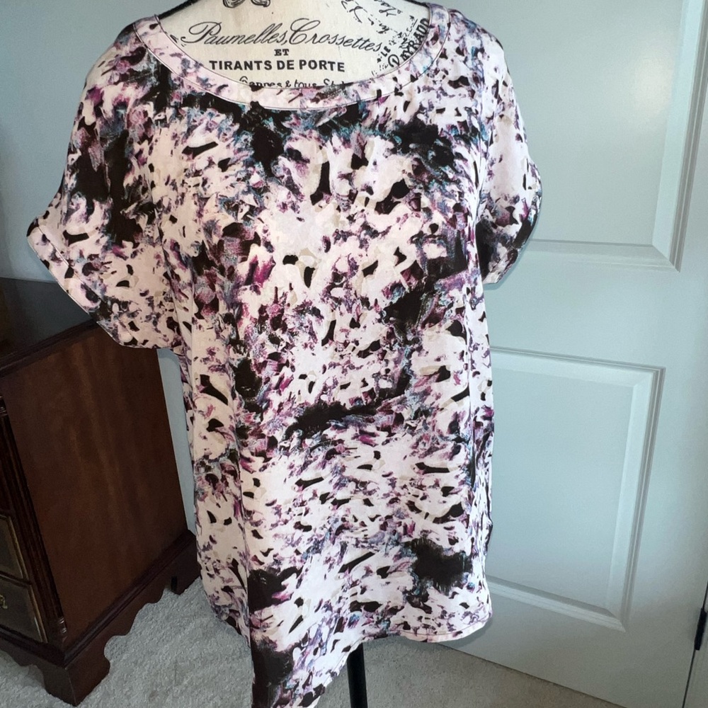Dress shirt with zipper detail - Picture 2 of 6